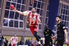 Νικητής στο ντέρμπι με την ΑΕΚ ο Ολυμπιακός και φουλ για πρωτιά