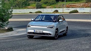 Δοκιμάζουμε το Dongfeng Box – Ευρύχωρο και καλοβαλμένο ηλεκτρικό σουπερμίνι με εξαιρετικά χαμηλή κατανάλωση