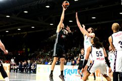 Η Βίρτους Μπολόνια σκόρπισε την Αρμάνι Μιλάνο αφήνοντας την εκτός Play-in!