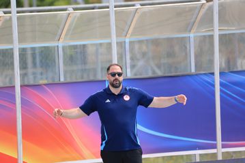 Ντόσκας: «Σημαντικό για εμάς και για τον σύλλογο το Κύπελλο, από αύριο το μυαλό μας στη Σαμπαντέλ»