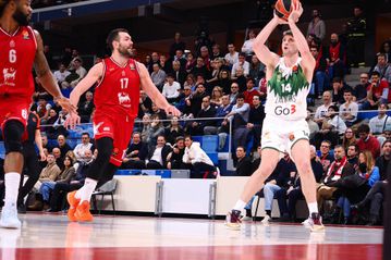 Ανανέωσε με τον Σλίβα η Ζάλγκιρις