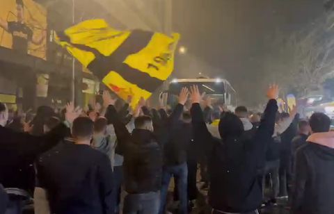 «Τρελή» υποδοχή από τους οπαδούς του Άρη για την άνοδο στη Novibet Volley League (vid)