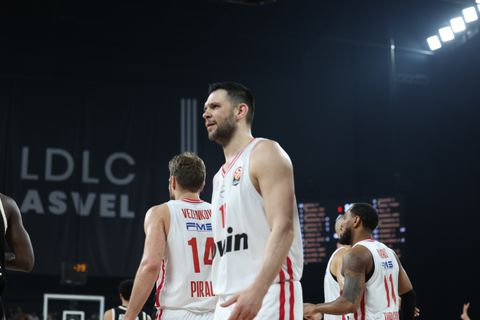 Ο περσινός Ολυμπιακός θα έχανε ξανά στην Λυών!