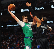 Οι Μάβερικς ηττήθηκαν από τους Μάτζικ παρά την 50αρα του Φλαγκ