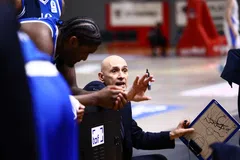 Λούκιτς: «Κάτι πρέπει να αλλάξει, θα δούμε...» (vid)