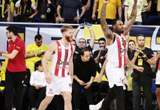 Ουόκαπ στο Sportal: «Θα βρω το καλύτερο σουβλάκι στην Πόλη για τον Σλούκα» (vid)