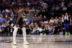 Το ασύλληπτο ρεκόρ του Κάιρι Ίρβινγκ σε αγώνες που τελειώνουν σειρές