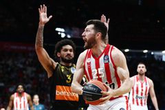 LIVE: ΟΛΥΜΠΙΑΚΟΣ - ΑΕΚ