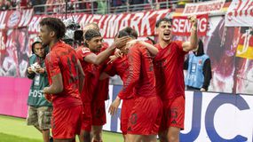 Πρωταθλήτρια η Μπάγερν για 34η φορά - Η Λεβερκούζεν στο 93' έβαλε φρένο στα όνειρα της Φράιμπουργκ για Champions League