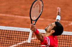 «Περίπατος» για τον Τζόκοβιτς - Με Χατσάνοφ στα προημιτελικά