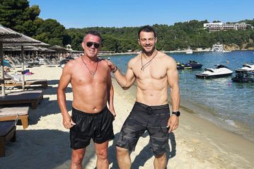 Ντάνος και Σαραβάκος μαζί στη Σκιάθο - Το σχόλιο του νικητή του Survivor για τον παλαίμαχο άσο