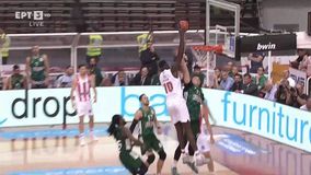 Ο Φαλ κάρφωσε εμφατικά μπροστά στον Γκουντάιτις