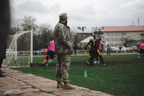 Συναγερμός στην Ουκρανία και εντολή σε παίκτες των Σαχτάρ και Βόρσκλα να μη βγουν από τα αποδυτήρια