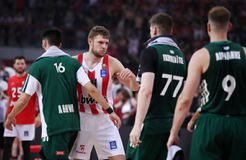 Λόγω του ειδικού βάρους της ημέρας, η εκπομπή Sportal Euroleague Show δεν θα μεταδοθεί την Παρασκευή 28/2