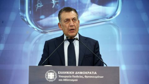 Βρούτσης: Δεν είναι απαραίτητη η ταυτόχρονη παρουσία των ιδιοκτητών των ΚΑΕ - Αν έρθει μόνο η μία πλευρά...» (vid)