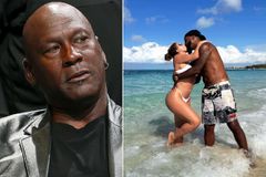 O Τζόρνταν δεν δίνει την... ευχή του για τον γάμο του γιού του με την πρώην σύζυγο του Πίπεν (vid)