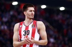 Οι Σέρβοι «στέλνουν» τον Πετρούσεφ στον Ερυθρό Αστέρα