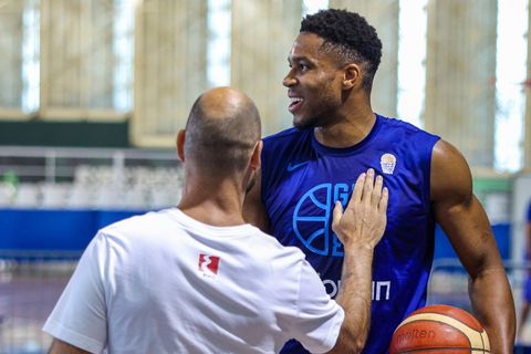 Ενσωματώθηκε στην προετοιμασία της Εθνικής ο Γιάννης Αντετοκούνμπο!