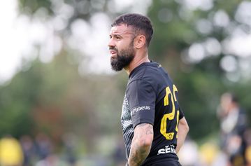 Συμφωνία της ΑΕΚ με την Αλ Καλίτζ του Δώνη, για δανεισμό του Φερνάντες