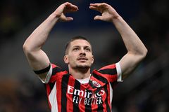 Στα 100.000.000 ευρώ οι μεταγραφές του Γιόβιτς που συνεχίζει στην ΑΕΚ