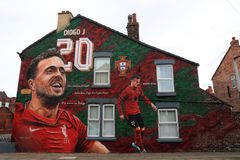 Συγκλονιστική τοιχογραφία στο Λίβερπουλ για τους Ντιόγκο Ζότα και Αντρέ Σίλβα