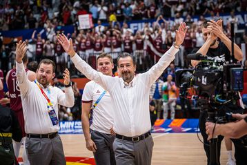 Ο Λούκα Μπάνκι στο Sportal: «Στη Λετονία δουλεύουμε περισσότερο σαν κλαμπ και λιγότερο σαν εθνική ομάδα»