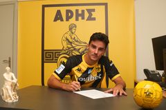 Αρης: Στα κιτρινόμαυρα για ένα χρόνο ο Χουάνκαρ- «Γνωρίζω καλά τη δυναμική του Άρη»