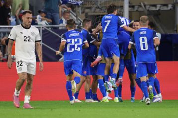 Ήττα-σοκ για τη Γερμανία από τη Σλοβακία - «Όρθια» η Πολωνία στην Ολλανδία, «περίπατος» για Βέλγιο και Ισπανία!