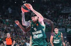 Το αποθεωτικό post του Παναθηναϊκού για την εμφάνιση καριέρας του Χουάντσο