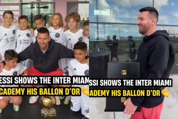 Ο Μέσι επέστρεψε στο Μαϊάμι με τη Χρυσή Μπάλα και τα παιδιά της ακαδημίας... τρελάθηκαν (vid)