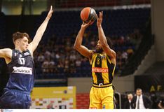 Ο Ραντλ έδωσε τον τόνο στην ΑΕΚ με 4/4 τρίποντα (vid)