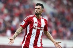 «Η Λεχ Πόζναν θέλει να πάρει πίσω τον Βέλντε από τον Ολυμπιακό»