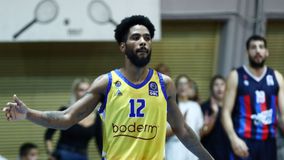 Τα μεγάλα τρίποντα του Σέρμαν που «χάρισαν» στο Λαύριο την πρώτη του νίκη