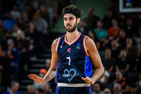 Βαριά ήττα για τον Πανιώνιο από την Τουρκ Τέλεκομ - Αρνητικό σερί 10 ηττών για τον «Ιστορικό»