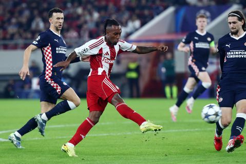 LIVE: ΟΛΥΜΠΙΑΚΟΣ - ΑΪΝΤΧΟΦΕΝ