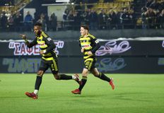 Μένει τελικά στον Αρη ο Ντουκουρέ