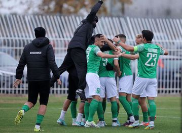 Άντεξε με δέκα παίκτες ο Μακεδονικός και νίκησε τον ουραγό Καμπανιακό