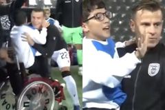 Ο Σβαμπ... αποκαλύπτει τον Στέφαν!