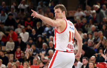 Βεζένκοφ: «Ήταν μια δύσκολη μέρα - Πάμε να αντιμετωπίσουμε την ομάδα που είναι πρώτη στη βαθμολογία»