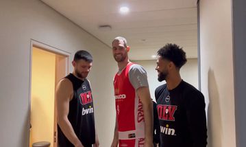 «Ελληνική παροικία» στο Μονακό: Παπαγιάννης και Καλάθης καλωσόρισαν τον Ολυμπιακό (vid)