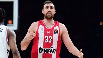 Ο λόγος που έμεινε εκτός ο Μιλουτίνοφ από το ματς του Ολυμπιακού με τον Άρη