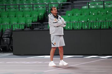 Αταμάν για Φαρίντ: «Πρώτη φορά βλέπω κάτι τέτοιο»