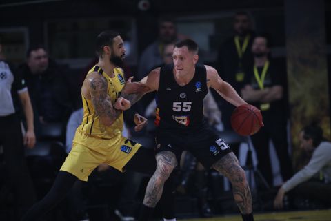 Ο Άρης δεν σταμάτησε τον Κρικ, έχασε από την Κλουζ και απώλεσε έδαφος στο κυνήγι της τετράδας