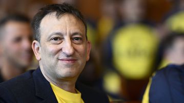 Σκάνδαλο στην Premier League με ιδιοκτήτη ομάδας που κατηγορείται για παράνομο στοιχηματισμό