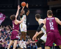 Ο Φρανσίσκο «γλίτωσε» την Ζαλγκίρις