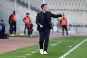 Ρουί Βιτόρια: «Πρωταθλητής δεν θα γίνεις αν δεν υποφέρεις, αντέξαμε και πήραμε τη νίκη»