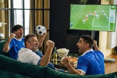 Τι ώρα παίζουν στοίχημα οι Έλληνες;