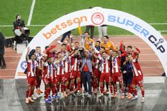 Τα γκολ και οι πανηγυρισμοί της κατάκτησης του Betsson Super Cup: Η παρακάμερα του Ολυμπιακού από τον τελικό με τον ΟΦΗ (vid)