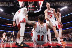 Πέφτουν, αλλά πάντα σηκώνονται οι Μπουλς - Τα αποτελέσματα και η κατάταξη του ΝΒΑ (vids)