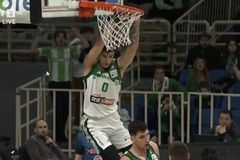 Απίθανος Καλαϊτζάκης, ξεσήκωσε τον κόσμο στο ΟΑΚΑ